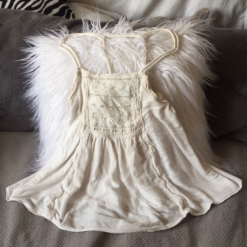 AMERICAN EAGLE OUTFITTERS white tank top
